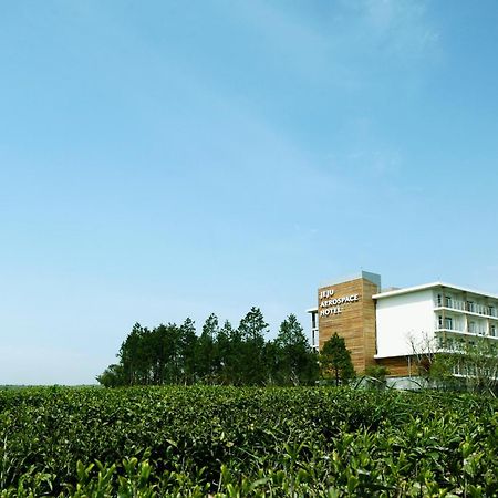 Jeju Aerospace Hotel Seogwipo Exteriör bild