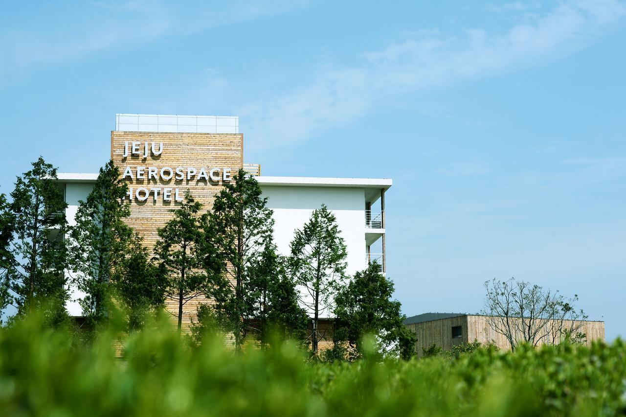 Jeju Aerospace Hotel Seogwipo Exteriör bild